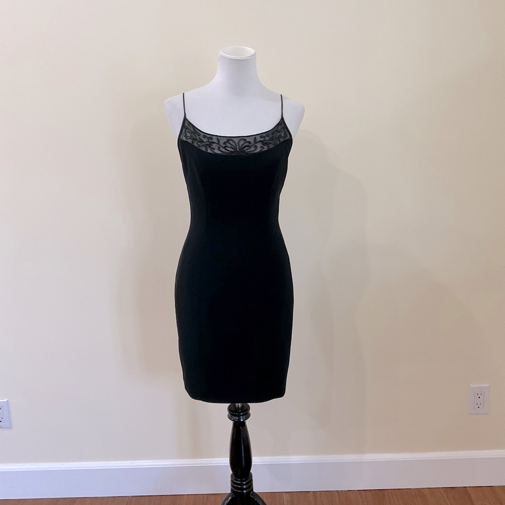 Women’s Niteline by Della Roufogali Elegant Black Dress